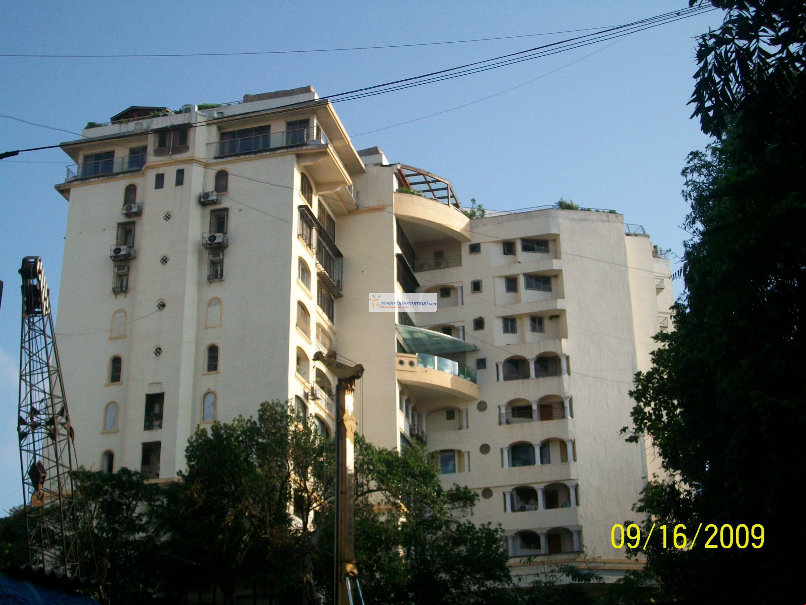 Main - Vinayak Heights, Bandra West